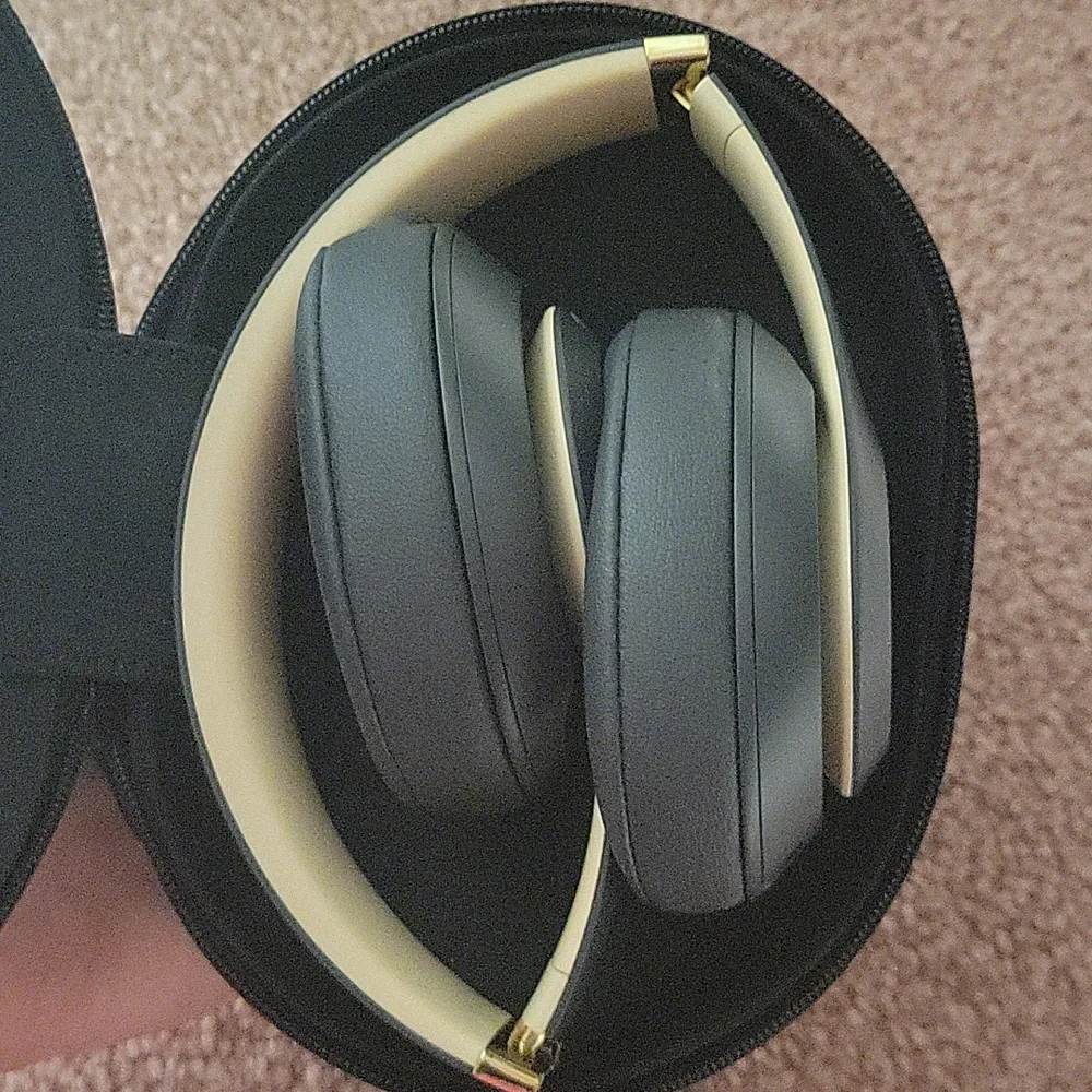 Beats Studio 3 - Picture 3 of 4